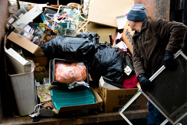 Best Yard Cleanup Services  in Lynden, WA